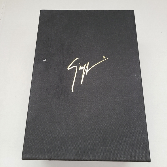 Giuseppe Zanotti Black Sandal - Picture 10 of 14